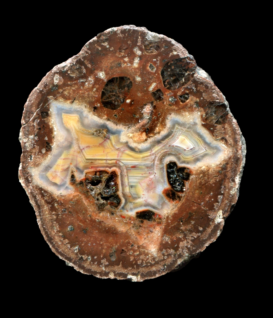 Small Köpfchen Thunderegg with Yellow Waterlines